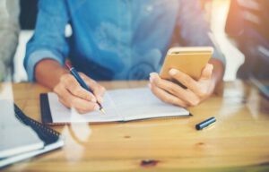 • امکان برگزاری و شرکت در کلاس در هر نقطه جغرافیایی