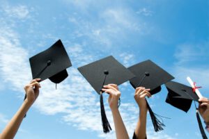 معایب تحصیل در کانادا