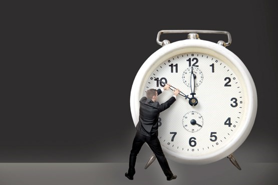 تفاوت ساعت ایران و کانادا