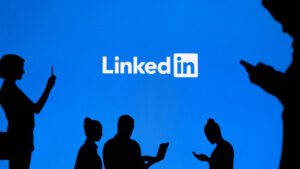 لینکدین برای چه کسی مناسب است؟